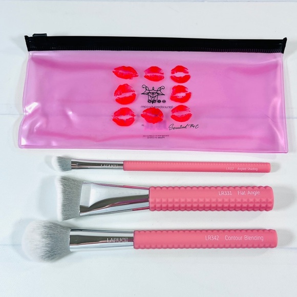 🌸LARUCE BEAUTY 3 Piece Contour Brush Set with @servicedbye Limited Edition🌸 - Picture 2 of 4